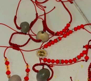 Manilla roja para bebe